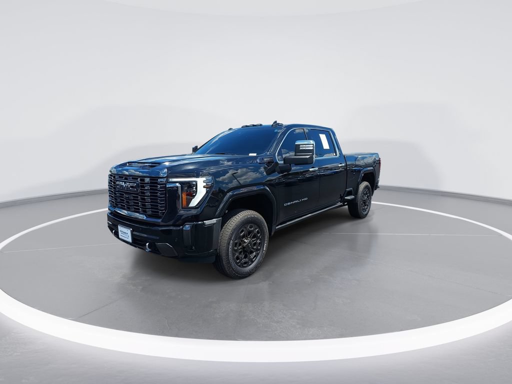 Used 2024 GMC Sierra 2500 Denali Ultimate AWD/4WD image 4
