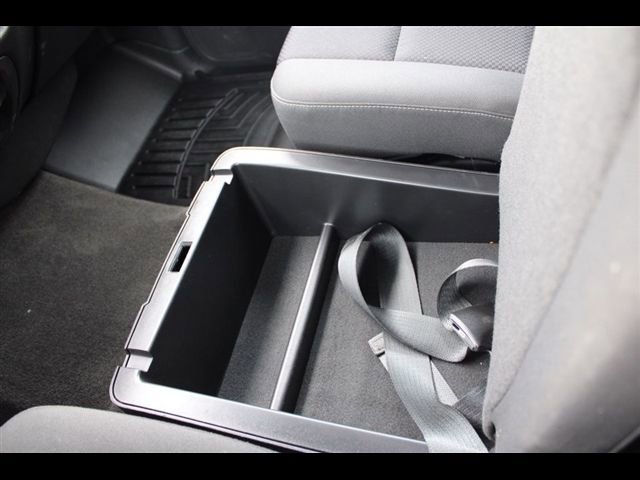 Used 2018 Chevrolet Silverado 1500 LT w/ All Star Edition AWD/4WD image 38