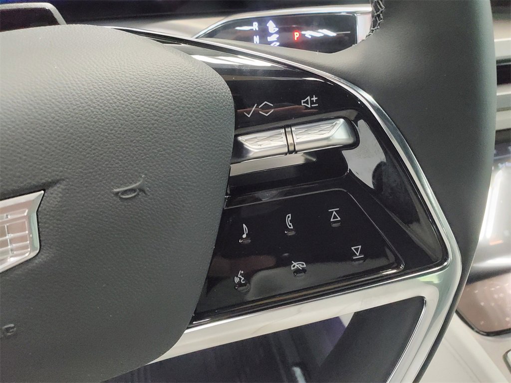 New 2026 Cadillac Vistiq Sport image 13