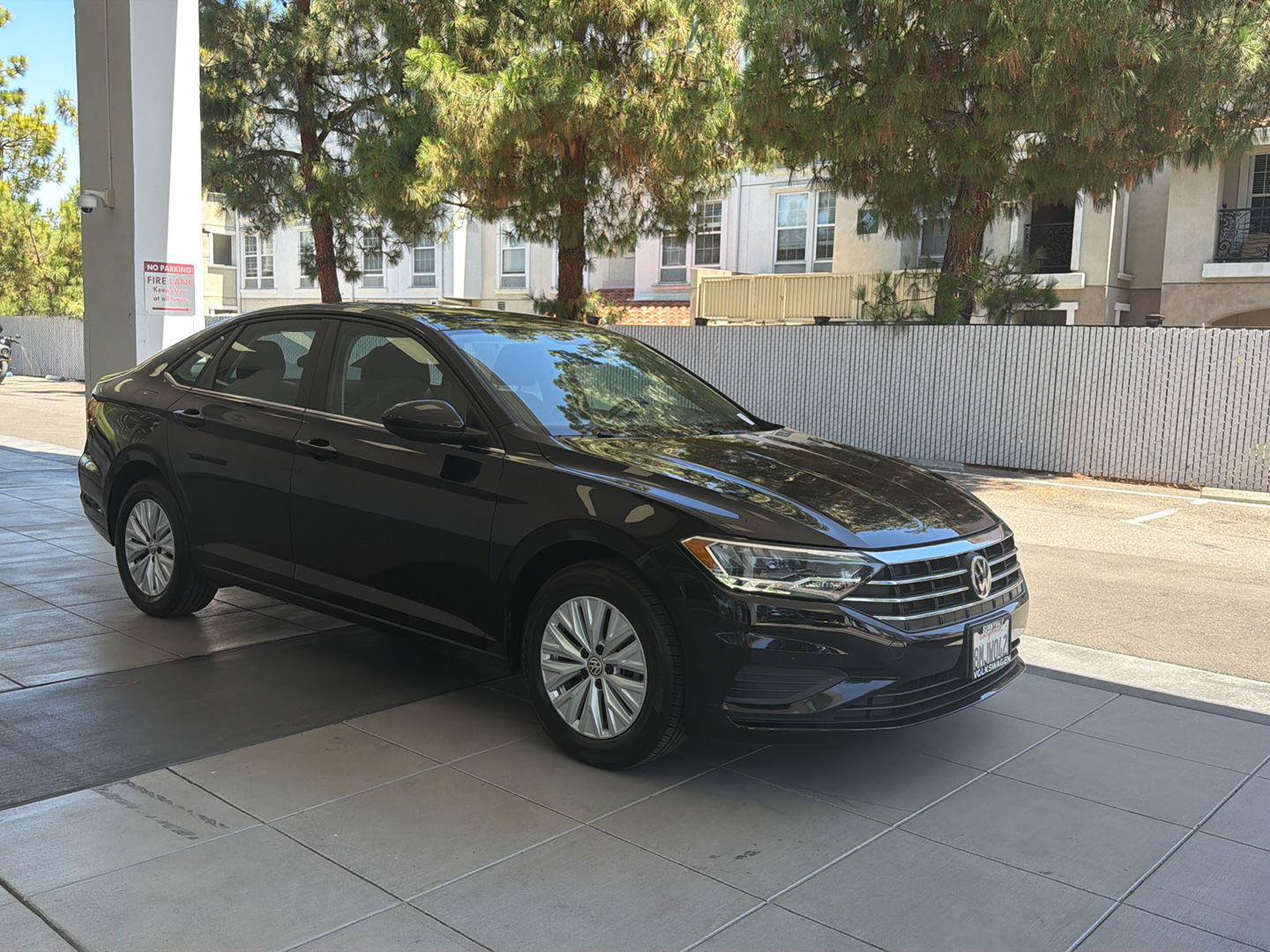 Used 2019 Volkswagen Jetta S w/ Driver Assistance Package FWD image 8
