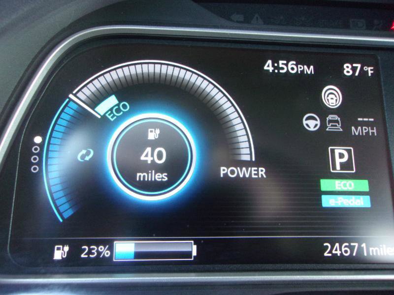 Used 2020 Nissan Leaf SV w/ SV Technology Package image 16