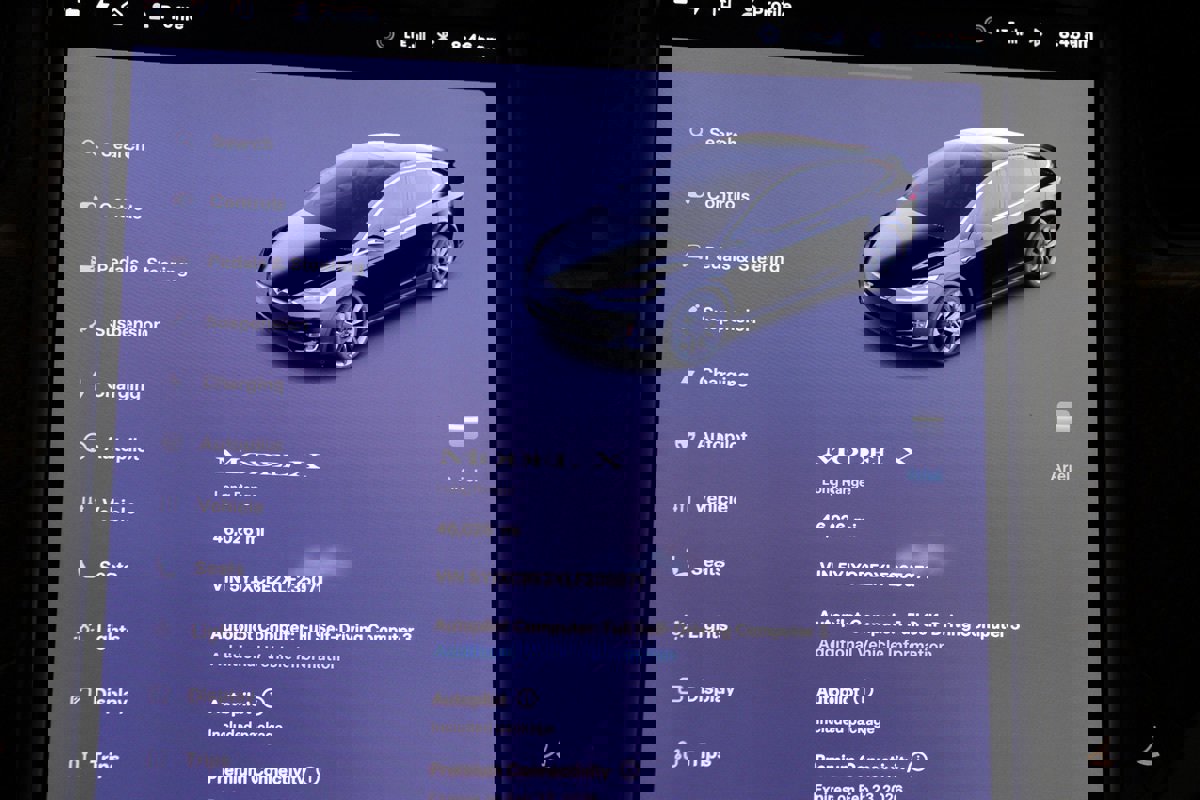 Used 2020 Tesla Model X image 21