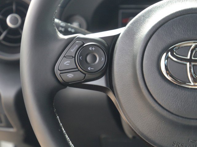 Used 2025 Toyota GR86 Premium w/ ALL Weather Mat Package (TMS) image 17