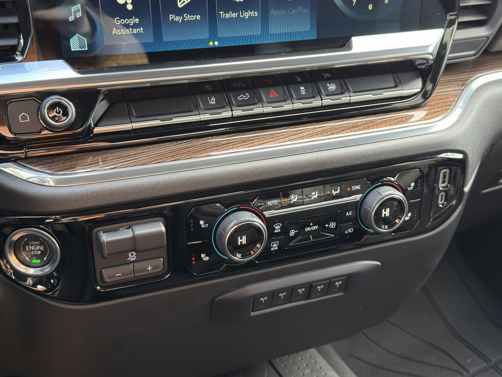 Used 2024 Chevrolet Silverado 2500 LT w/ Convenience Package image 25