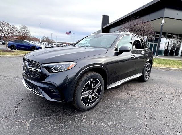 New 2026 Mercedes-Benz GLC 300 4MATIC image 4
