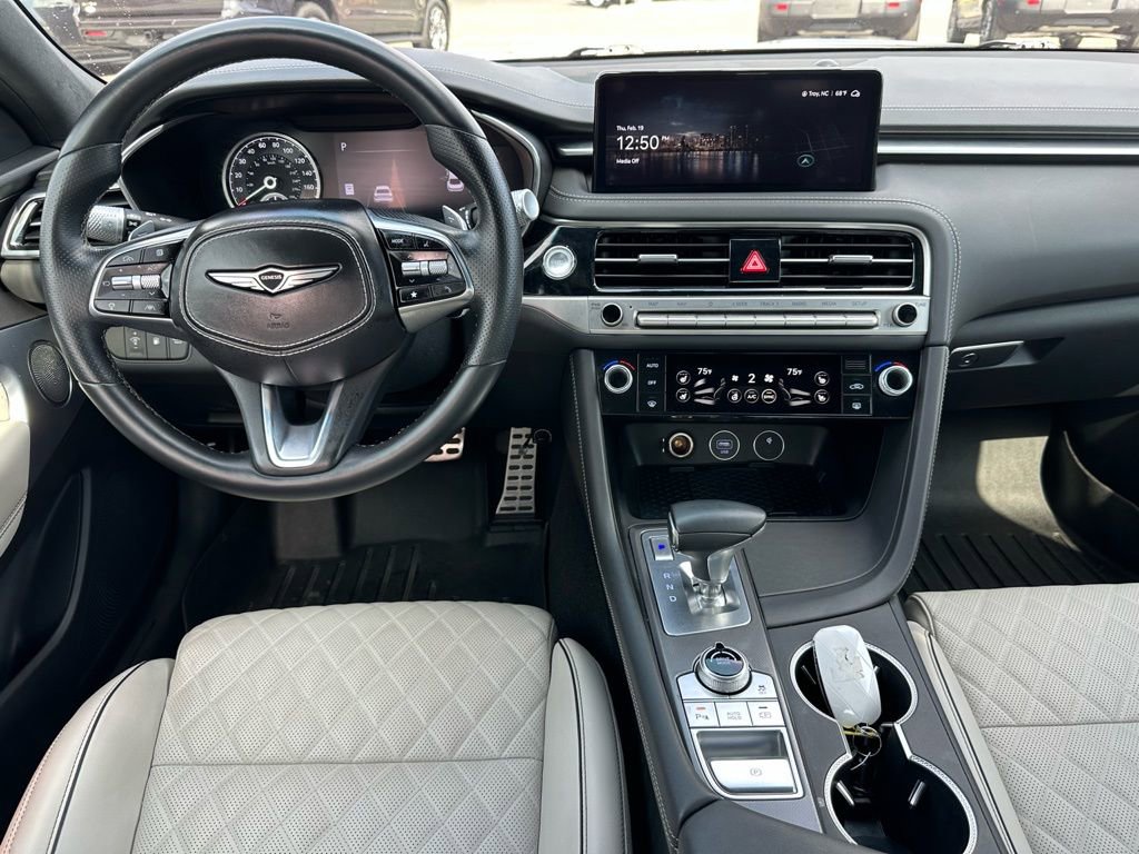 Used 2024 Genesis G70 3.3T Advanced w/ Sport Prestige Package RWD image 4