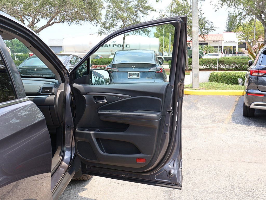 Used 2019 Honda Ridgeline RTL image 21