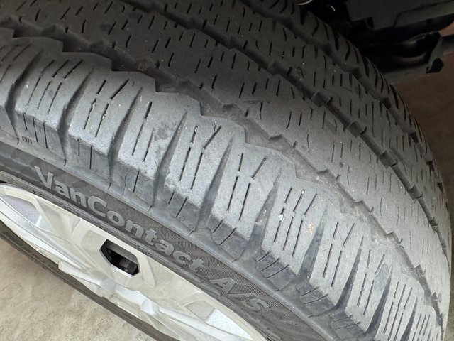 Used 2023 Ford Transit 250 Low Roof w/ Exterior Upgrade Package image 33