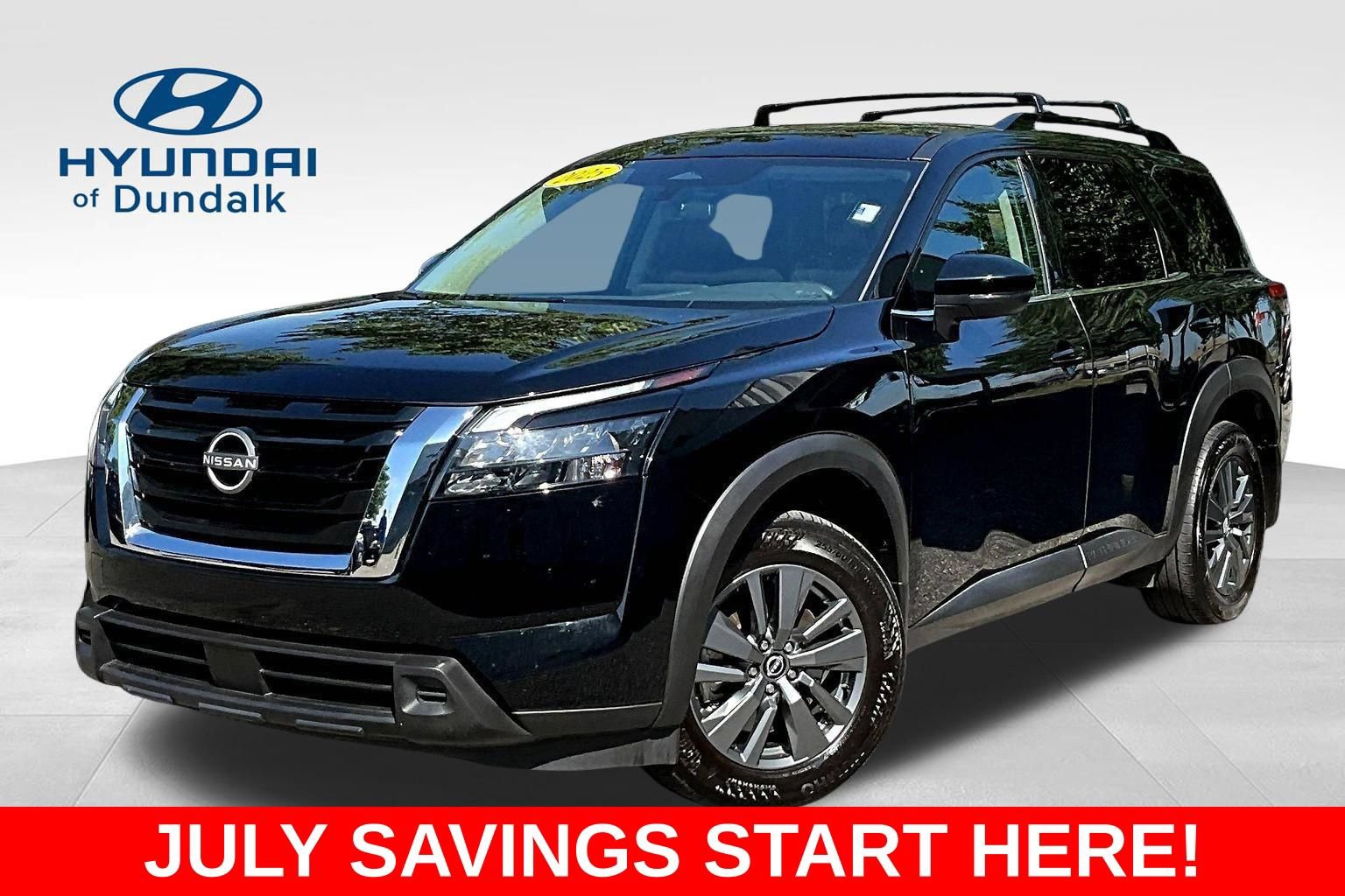 Used 2025 Nissan Pathfinder SV w/ SV Premium Package AWD/4WD image 1