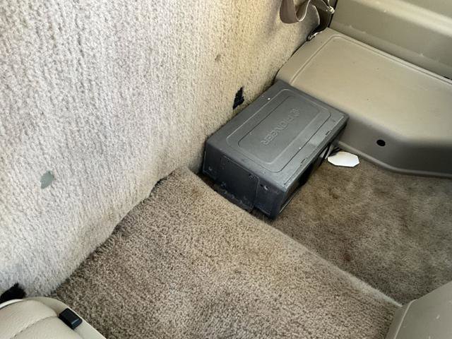 Used 1998 Nissan Frontier XE image 16