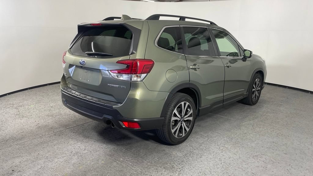 Used 2020 Subaru Forester Limited w/ Popular Package #3 AWD/4WD image 3