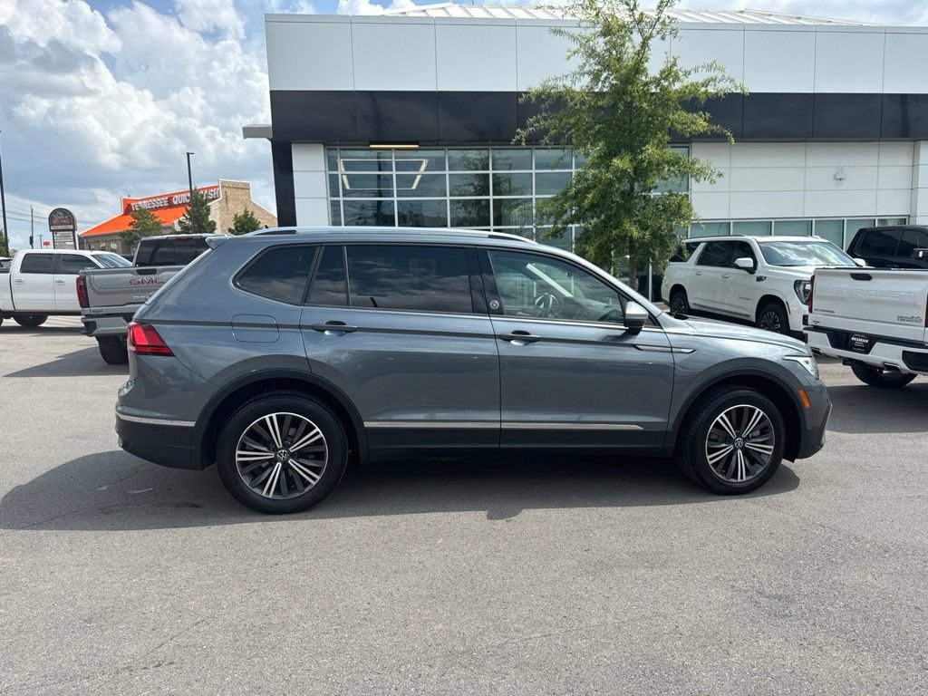 Used 2024 Volkswagen Tiguan Wolfsburg Edition FWD image 8