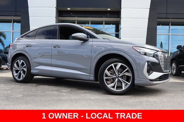 Used 2023 Audi Q4 e-tron Prestige image 2