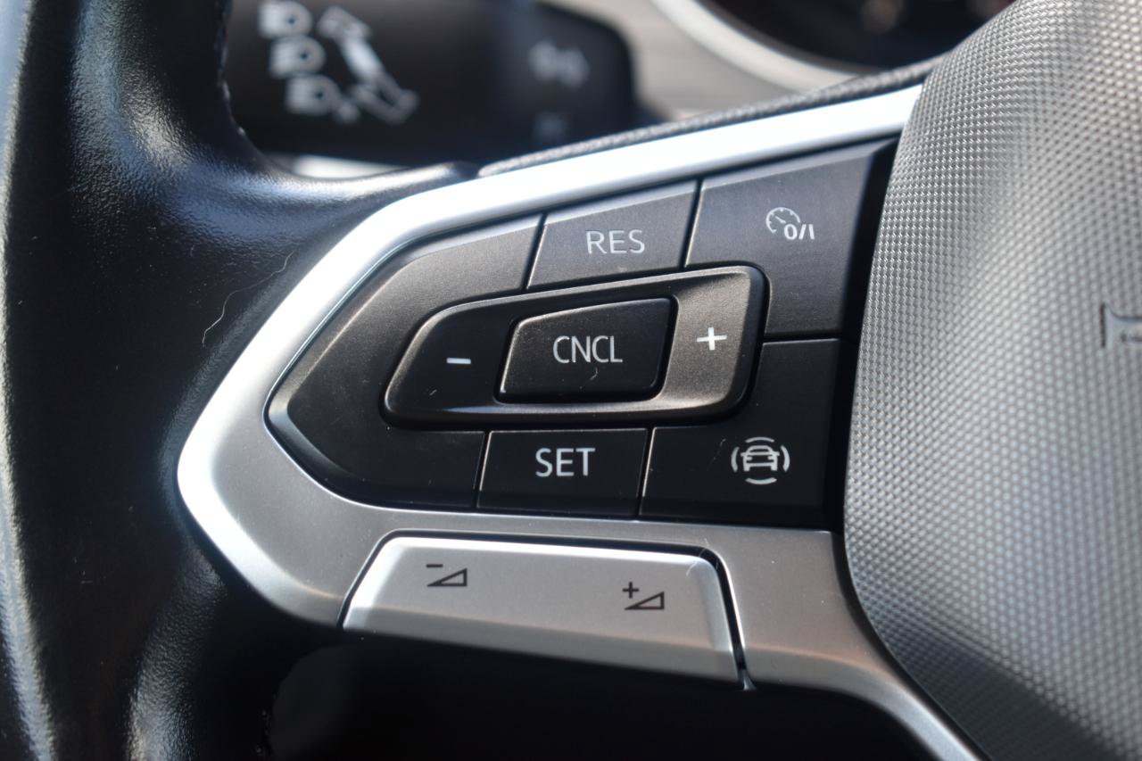 Used 2020 Volkswagen Atlas Cross Sport SE FWD image 15
