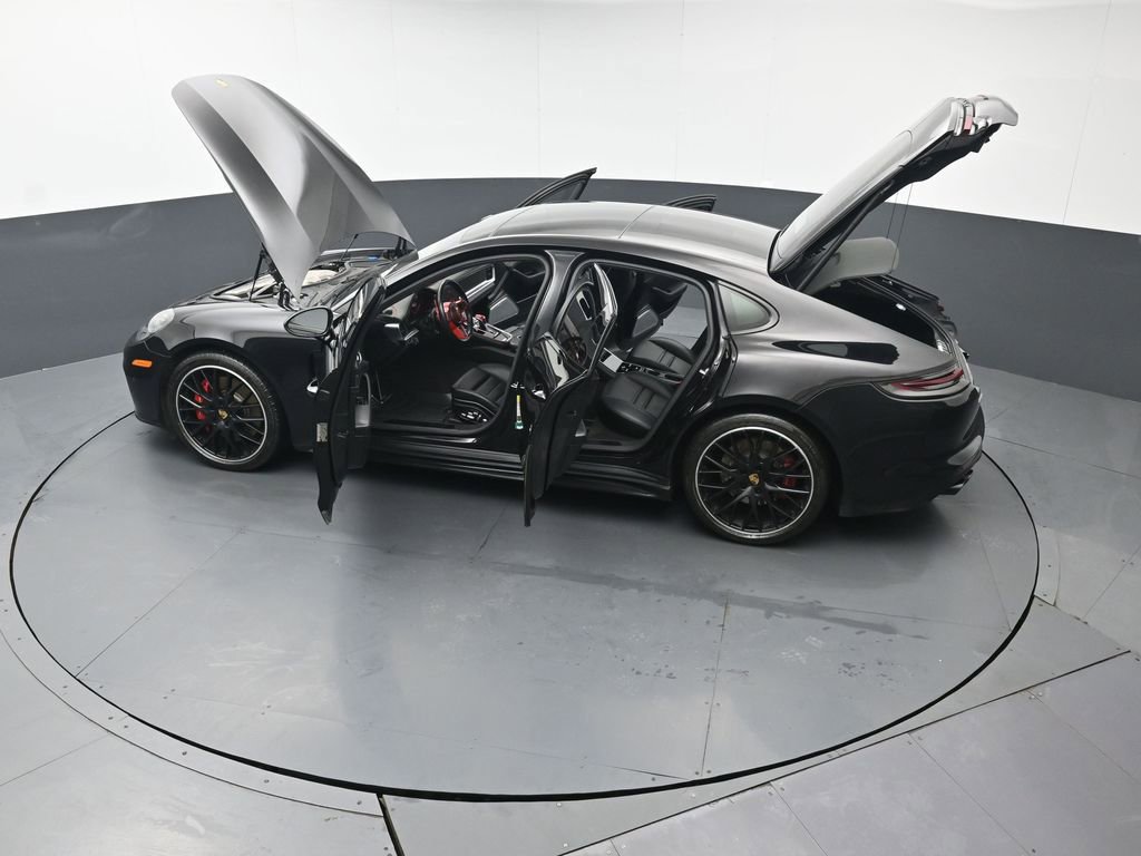 Used 2020 Porsche Panamera GTS image 58