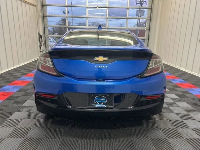 Used 2018 Chevrolet Volt Premier w/ Driver Confidence II Package FWD image 4