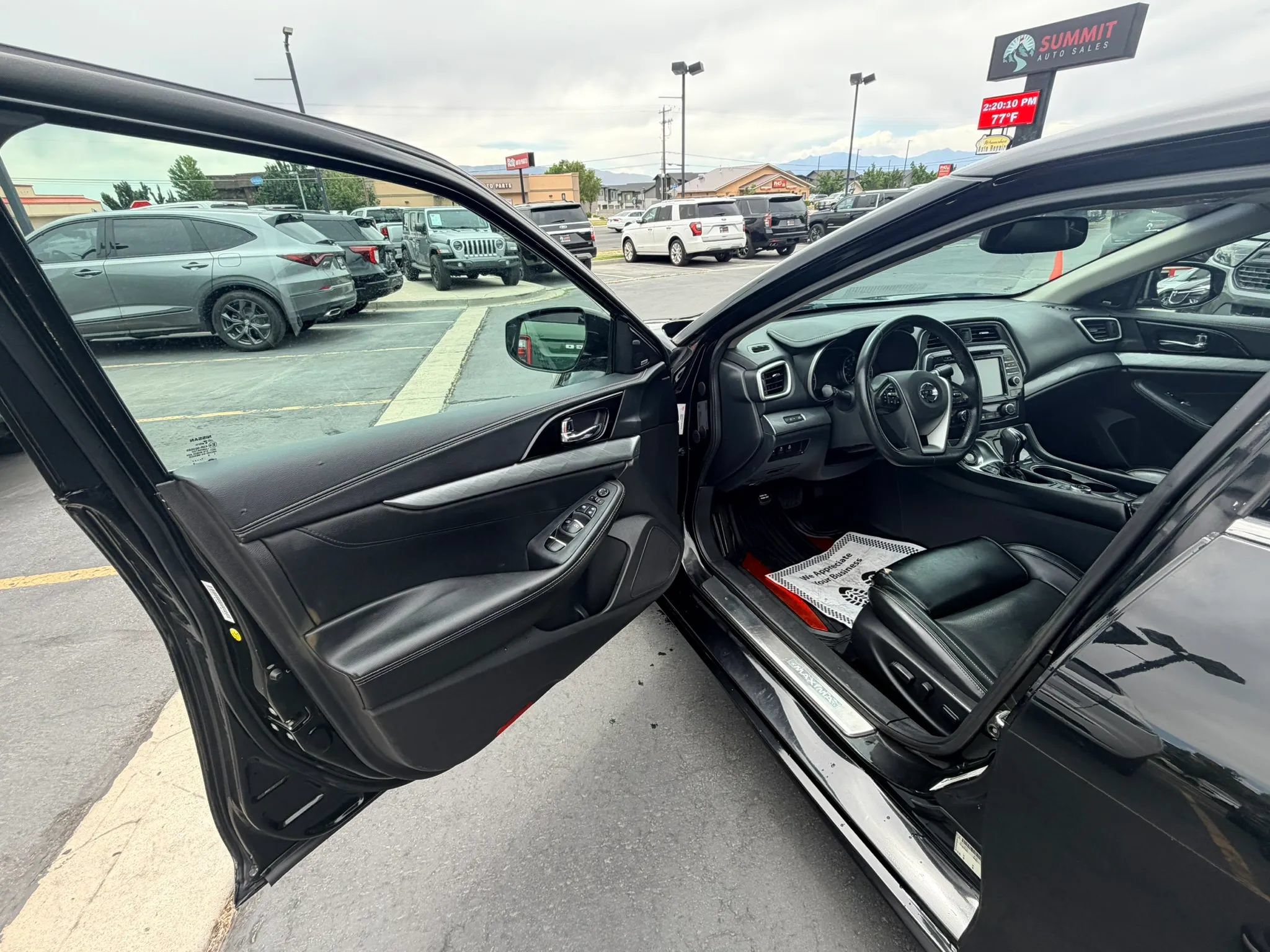 Used 2018 Nissan Maxima 3.5 SL FWD image 10