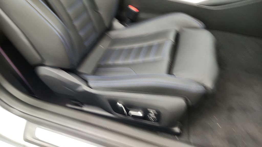Used 2025 BMW M2 w/ Lighting Package RWD image 45