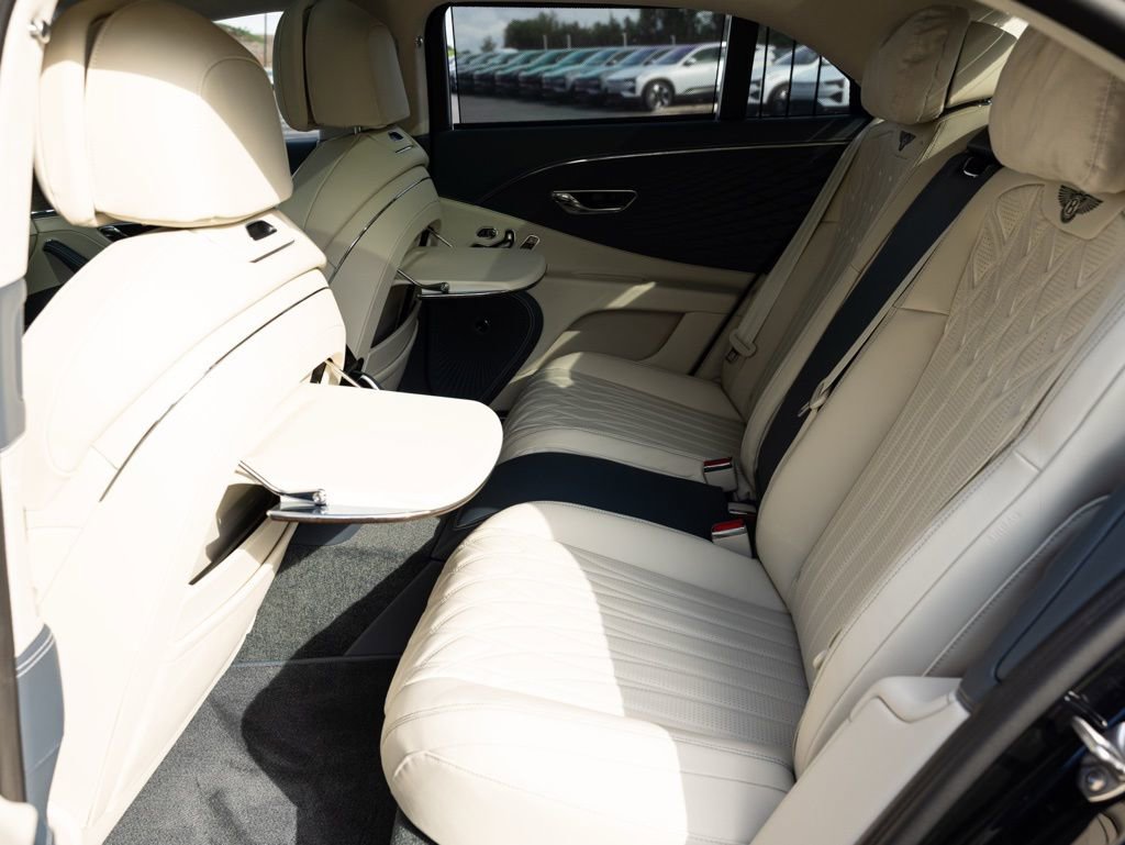 New 2026 Bentley Flying Spur Plug-In Hybrid AWD/4WD image 60