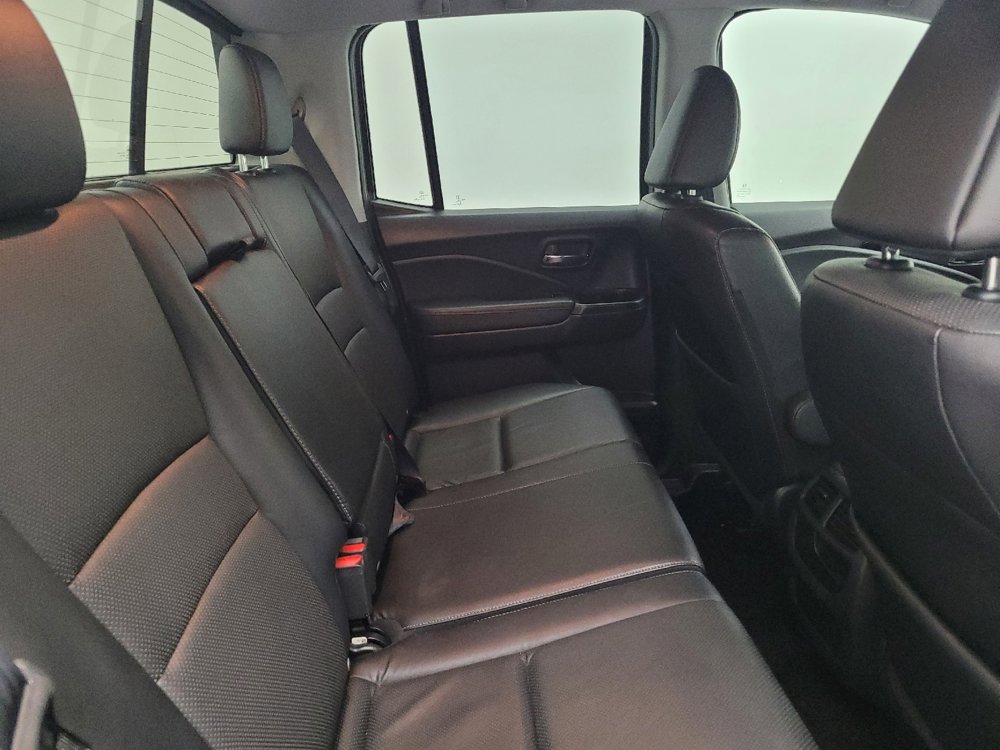Used 2017 Honda Ridgeline RTL-E image 19