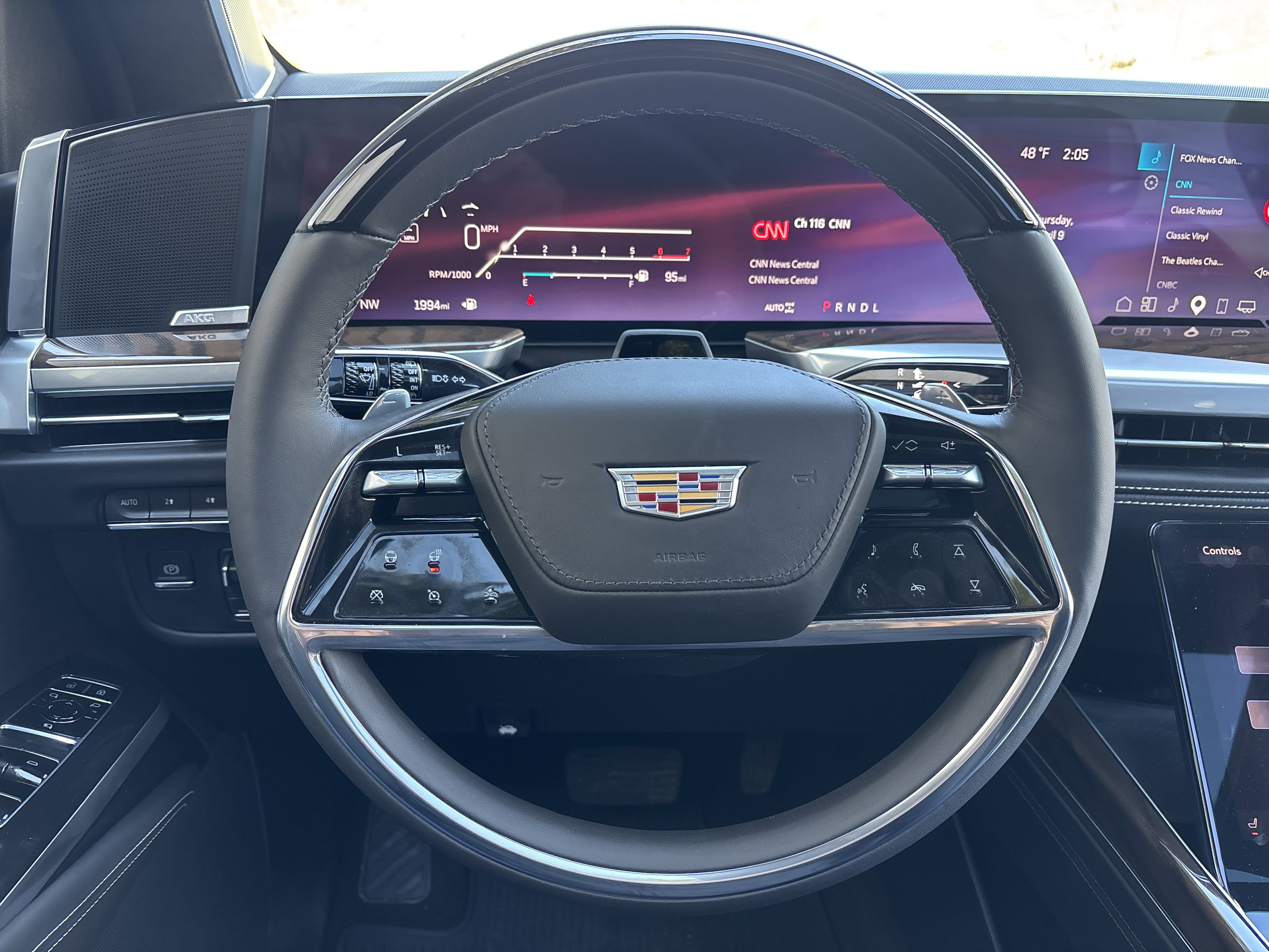 Used 2026 Cadillac Escalade Platinum Sport w/ LPO, ONYX Package image 24