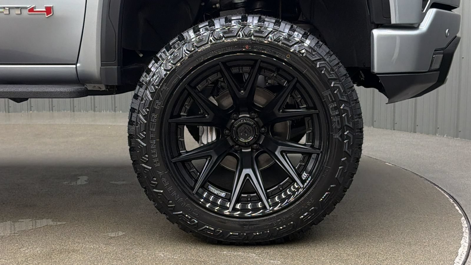 Used 2026 GMC Sierra 1500 AT4 w/ AT4 Premium Package AWD/4WD image 9