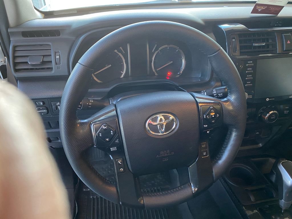 Used 2023 Toyota 4Runner TRD Off-Road Premium image 9