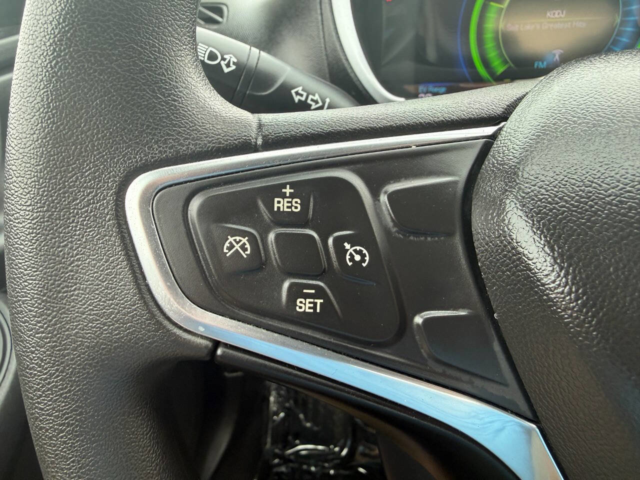 Used 2018 Chevrolet Volt LT image 31