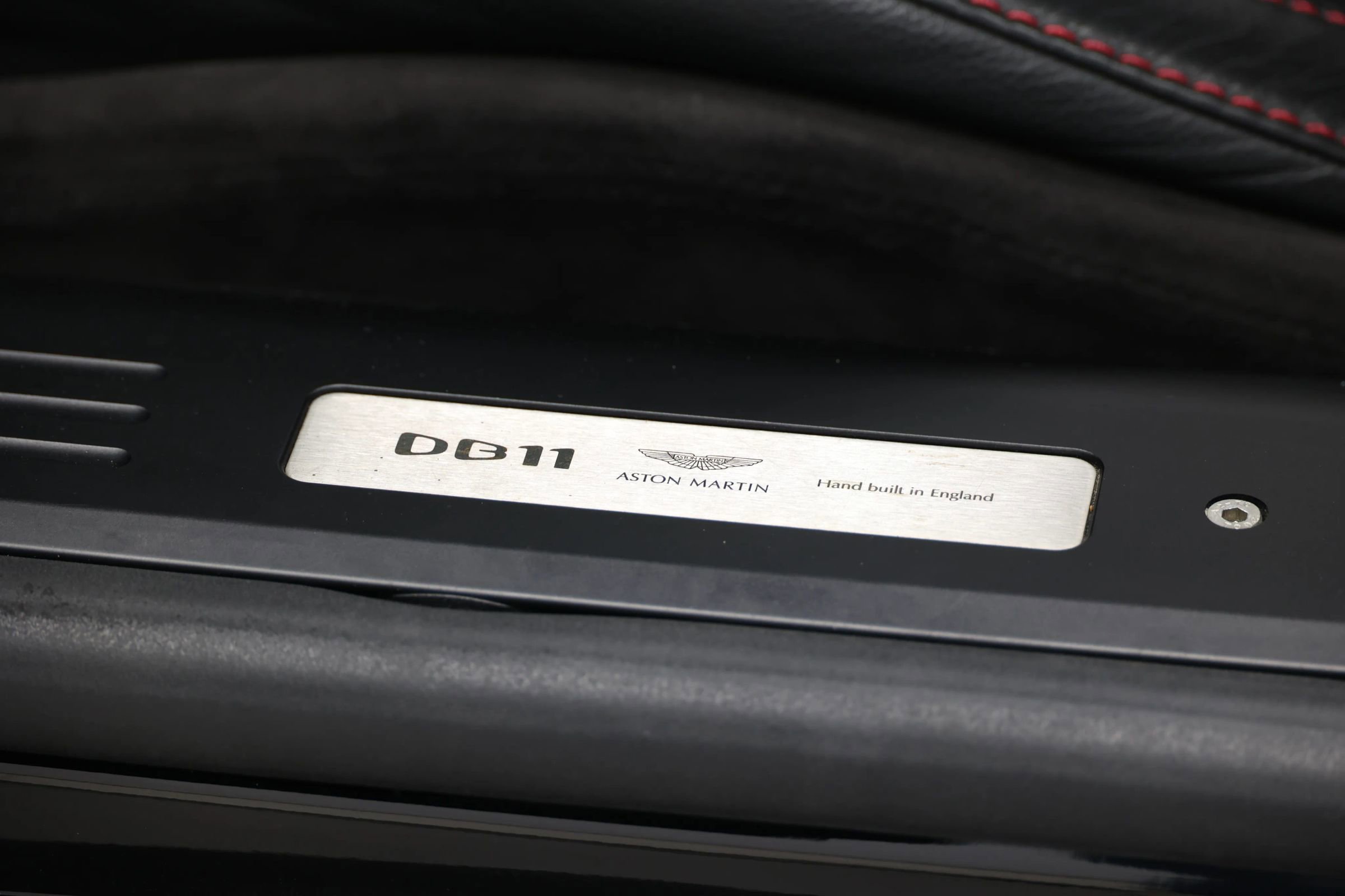 Used 2018 Aston Martin DB11 V12 image 13