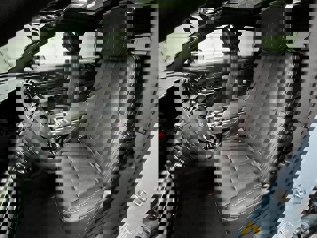 New 2025 Cadillac Lyriq Sport image 16