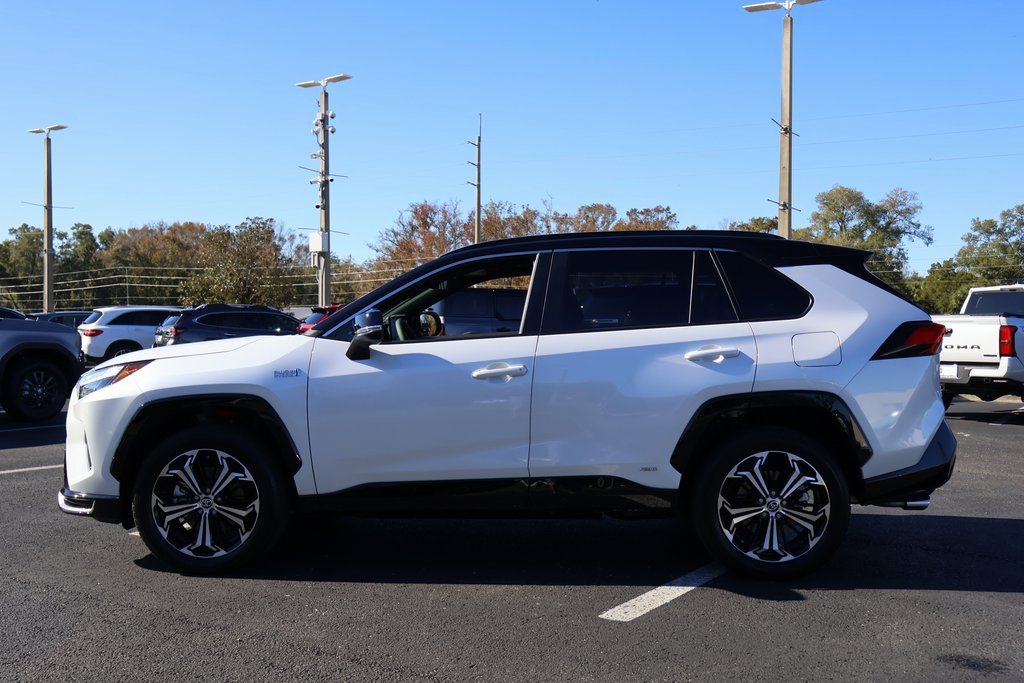 Certified 2024 Toyota RAV4 XSE image 2