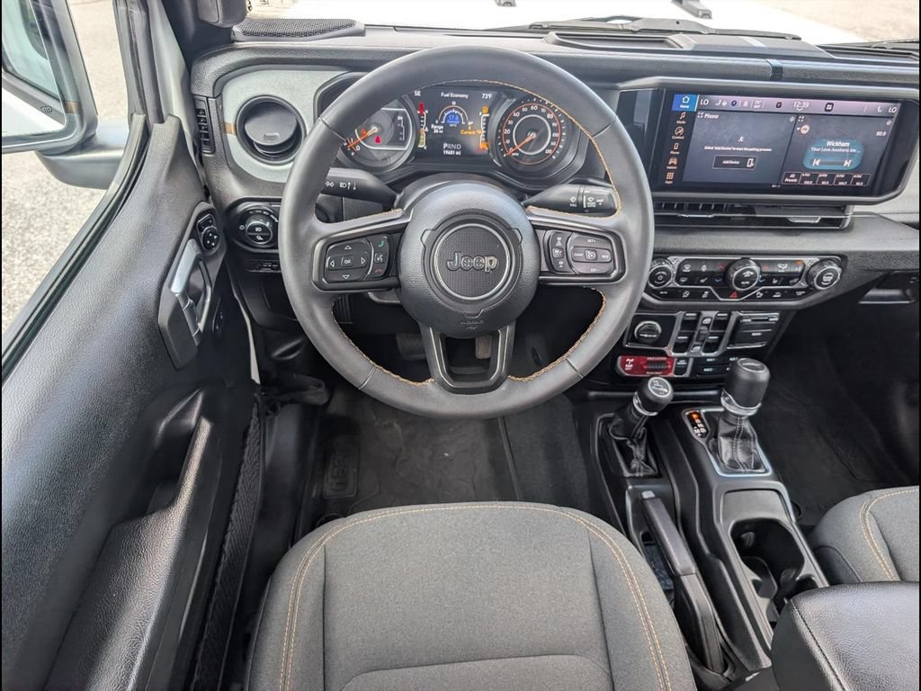 Used 2024 Jeep Gladiator Sport AWD/4WD image 10