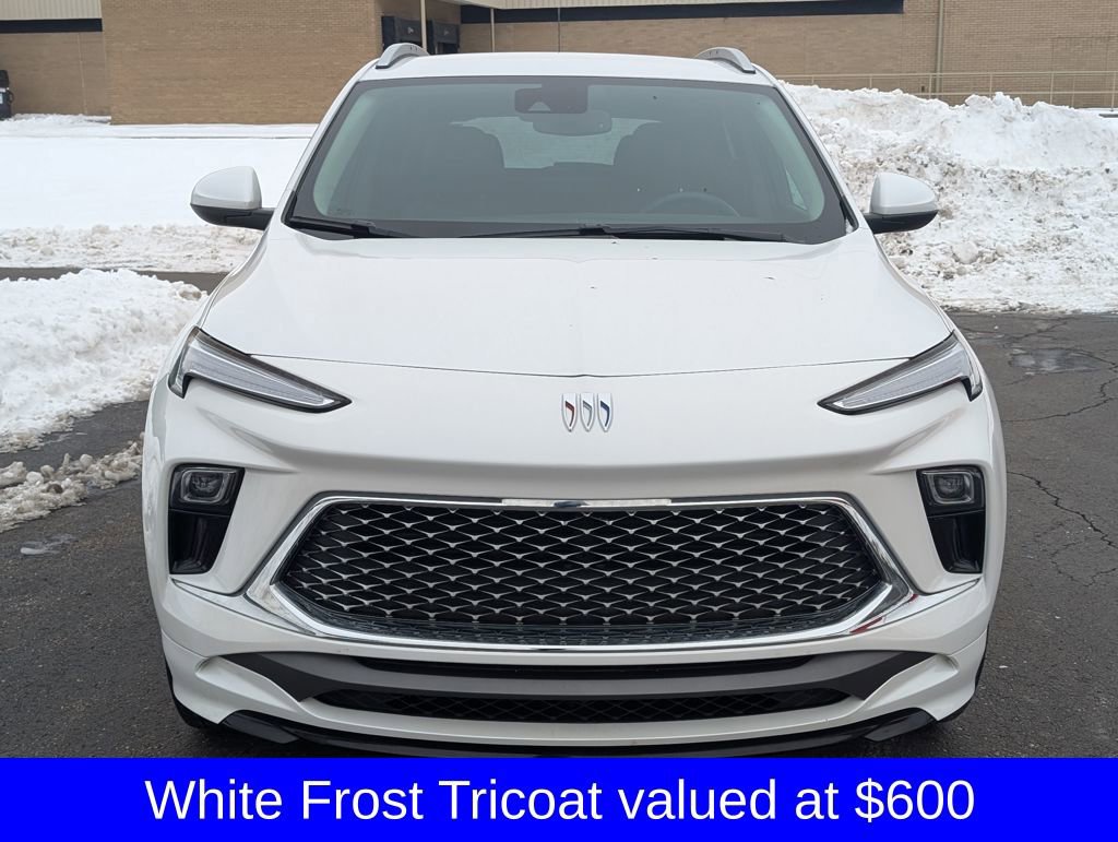 Used 2024 Buick Encore GX Avenir w/ Avenir Convenience Package image 2