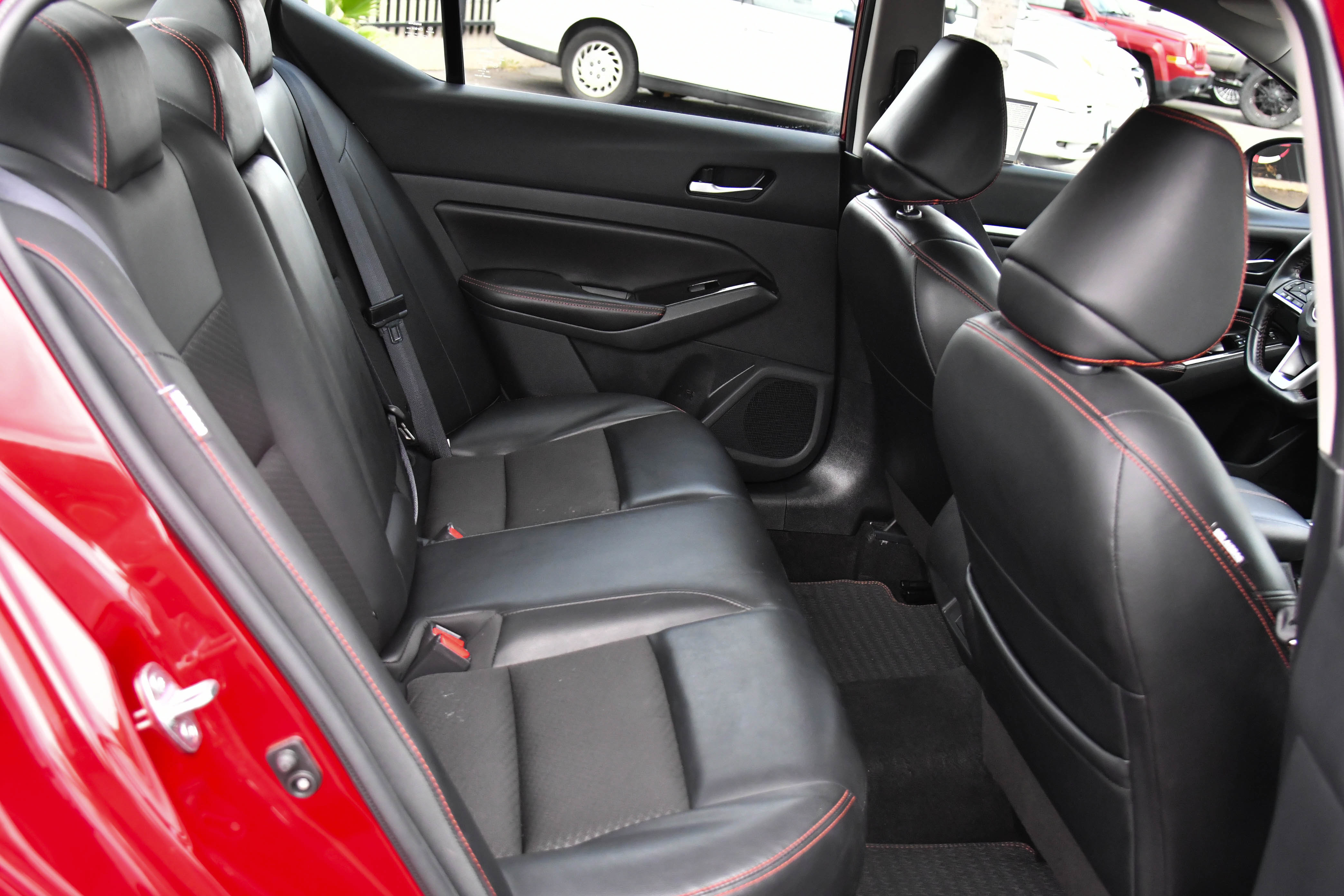 Used 2023 Nissan Altima 2.5 SR image 36