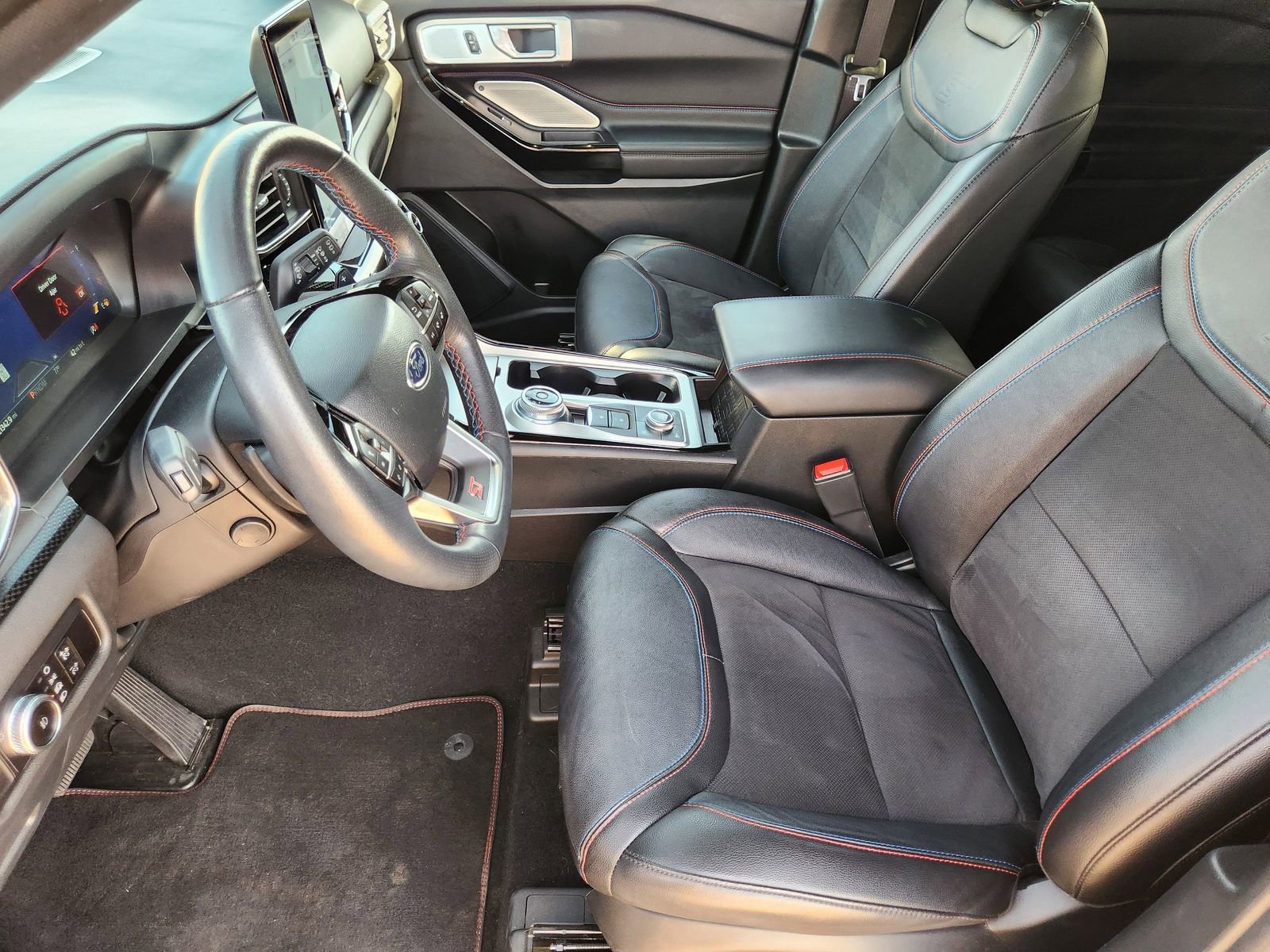 Used 2023 Ford Explorer ST w/ Equipment Group 401A image 15