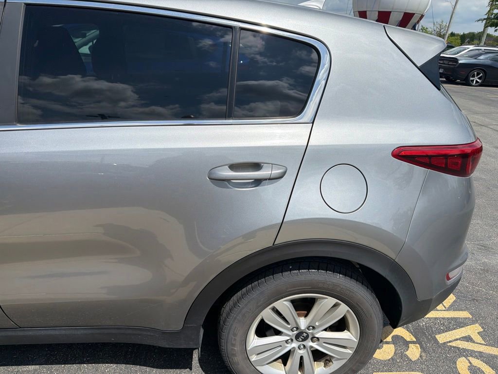 Used 2019 Kia Sportage LX FWD image 3