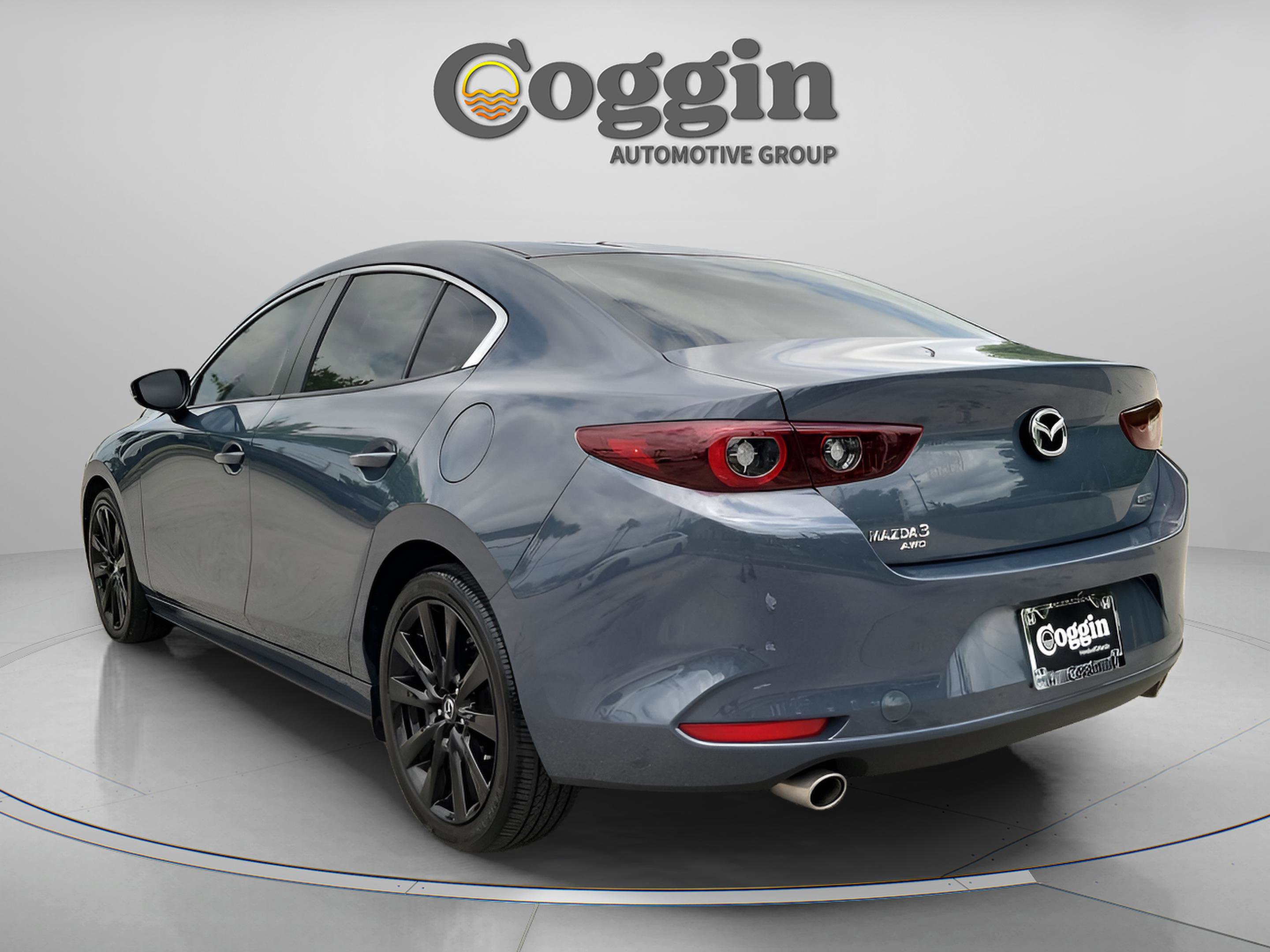 Used 2023 MAZDA MAZDA3 s image 4