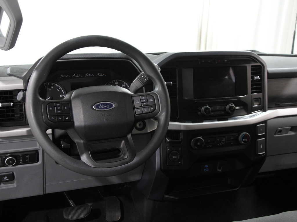 Used 2023 Ford F150 XLT image 6