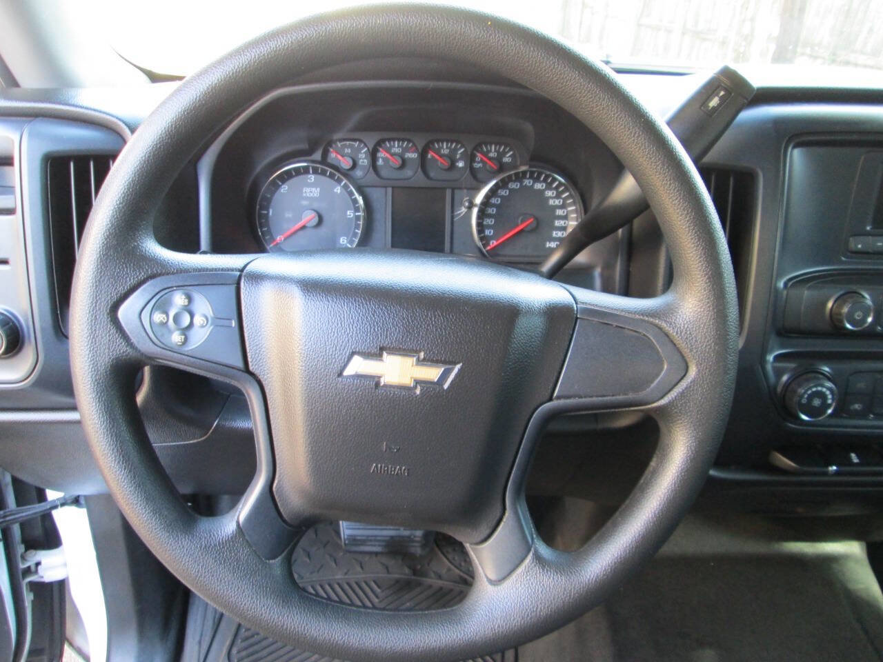 Used 2016 Chevrolet Silverado 1500 W/T w/ Trailering Package image 7