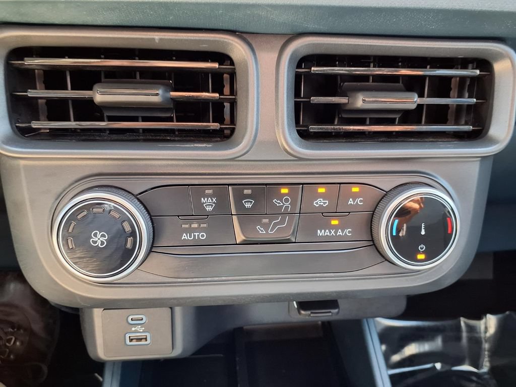 Used 2024 Ford Maverick XL AWD/4WD image 19