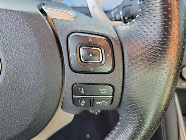 Used 2020 Lexus IS 350 F Sport w/ F Sport Package image 21