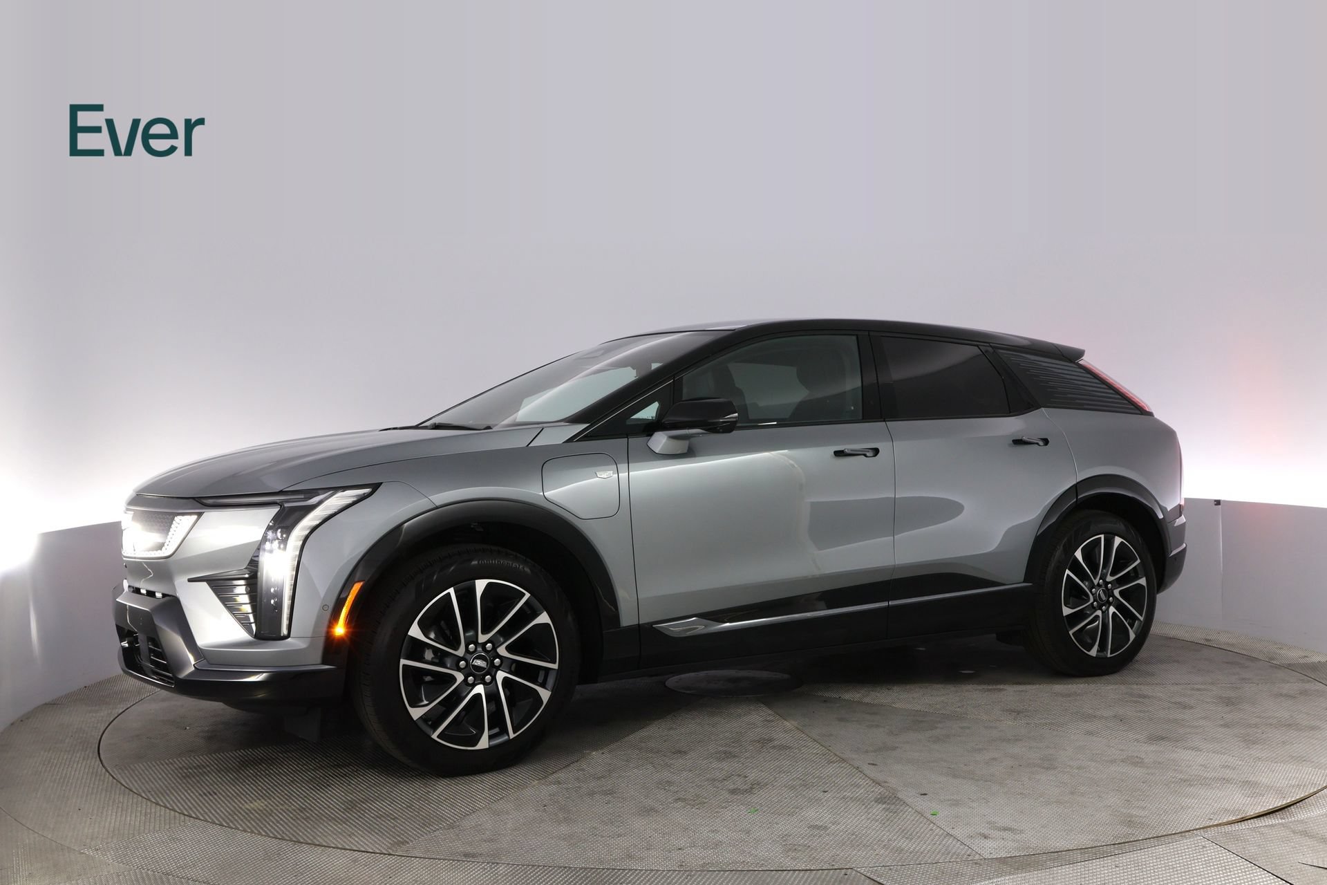 Used 2026 Cadillac Optiq Sport 1 w/ LPO, Floor Liner Package RWD image 18