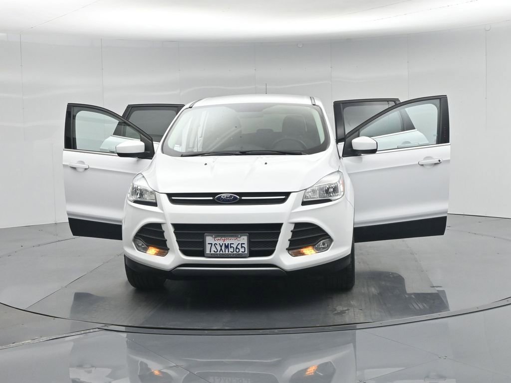 Used 2016 Ford Escape SE image 30