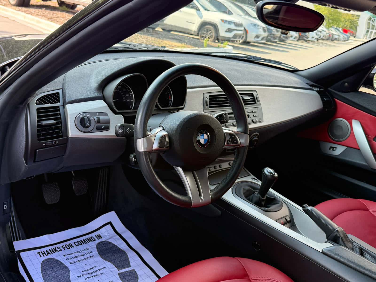Used 2004 BMW Z4 2.5i RWD image 15