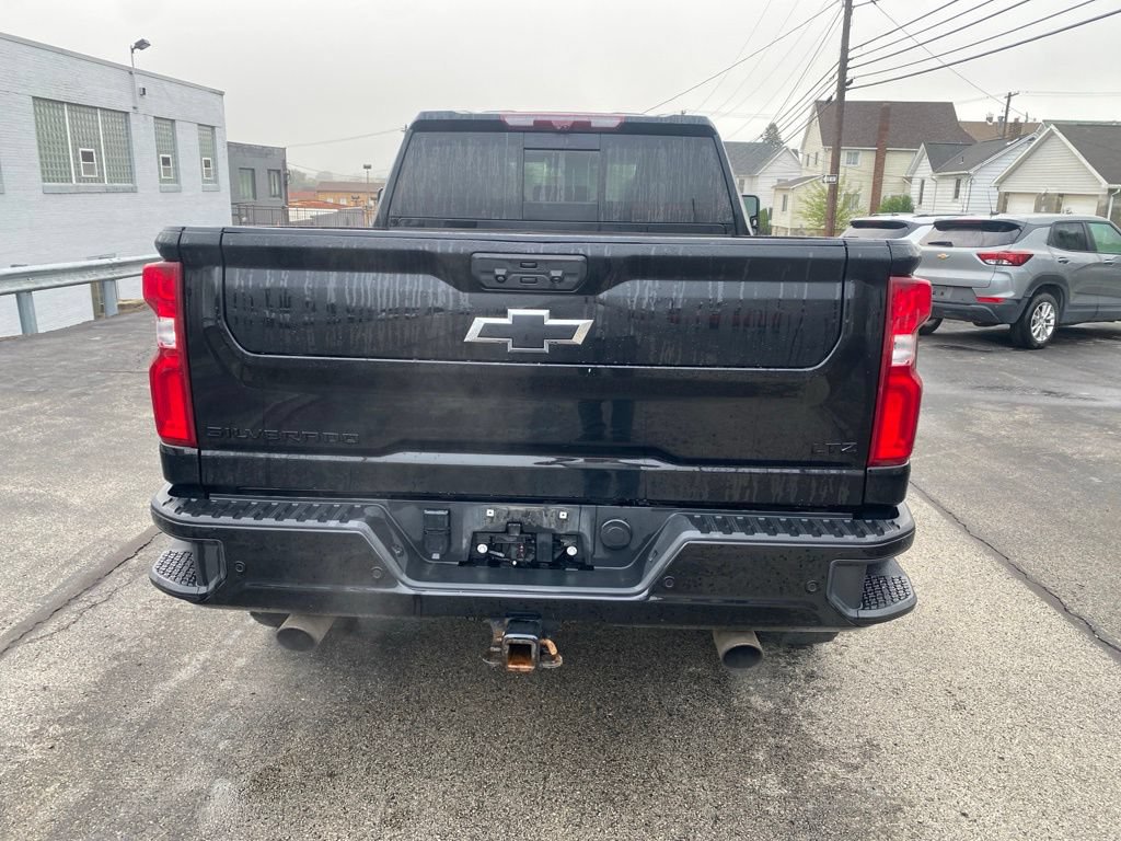 Used 2022 Chevrolet Silverado 2500 LTZ w/ LTZ Plus Package AWD/4WD image 6