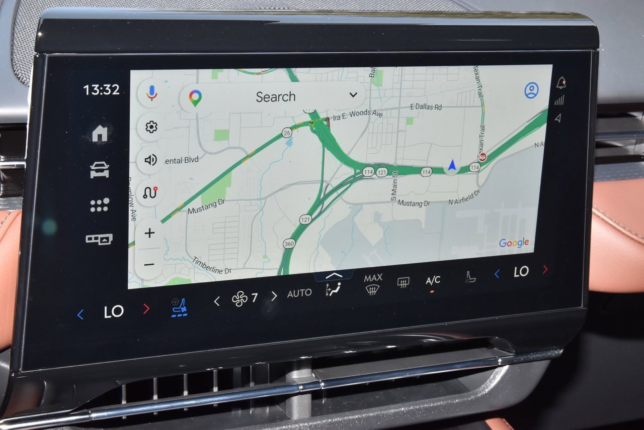 New 2026 Lincoln Nautilus Reserve AWD/4WD image 28