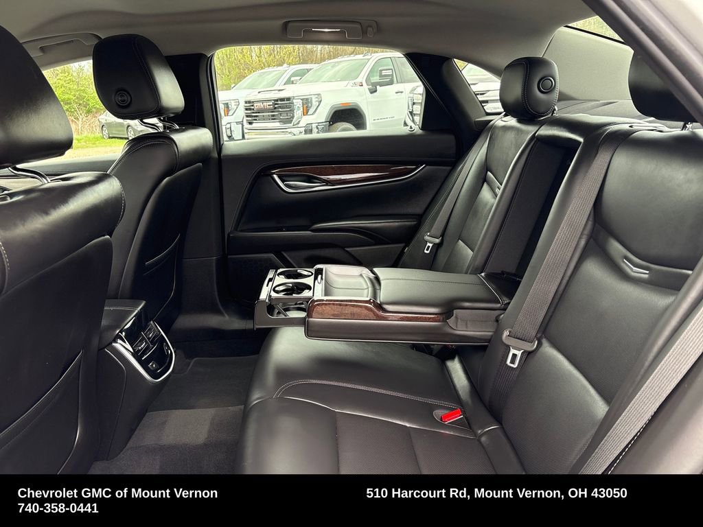 Used 2017 Cadillac XTS Luxury image 24