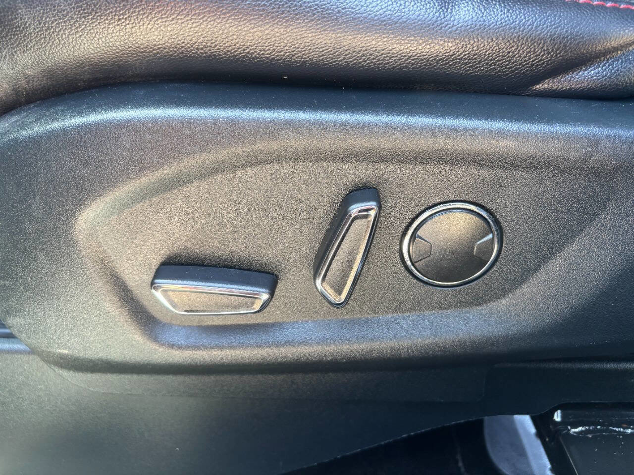 Used 2018 Ford Explorer Sport w/ Equipment Group 401A image 36