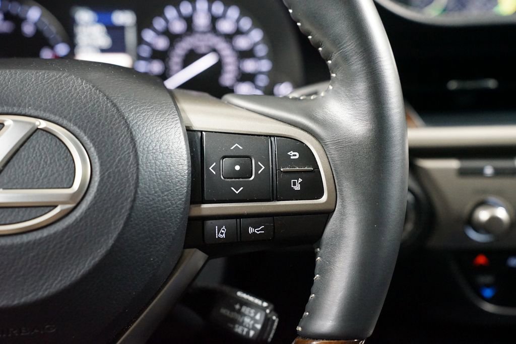 Used 2018 Lexus ES 350 w/ Luxury Package w/Wood Trim FWD image 13