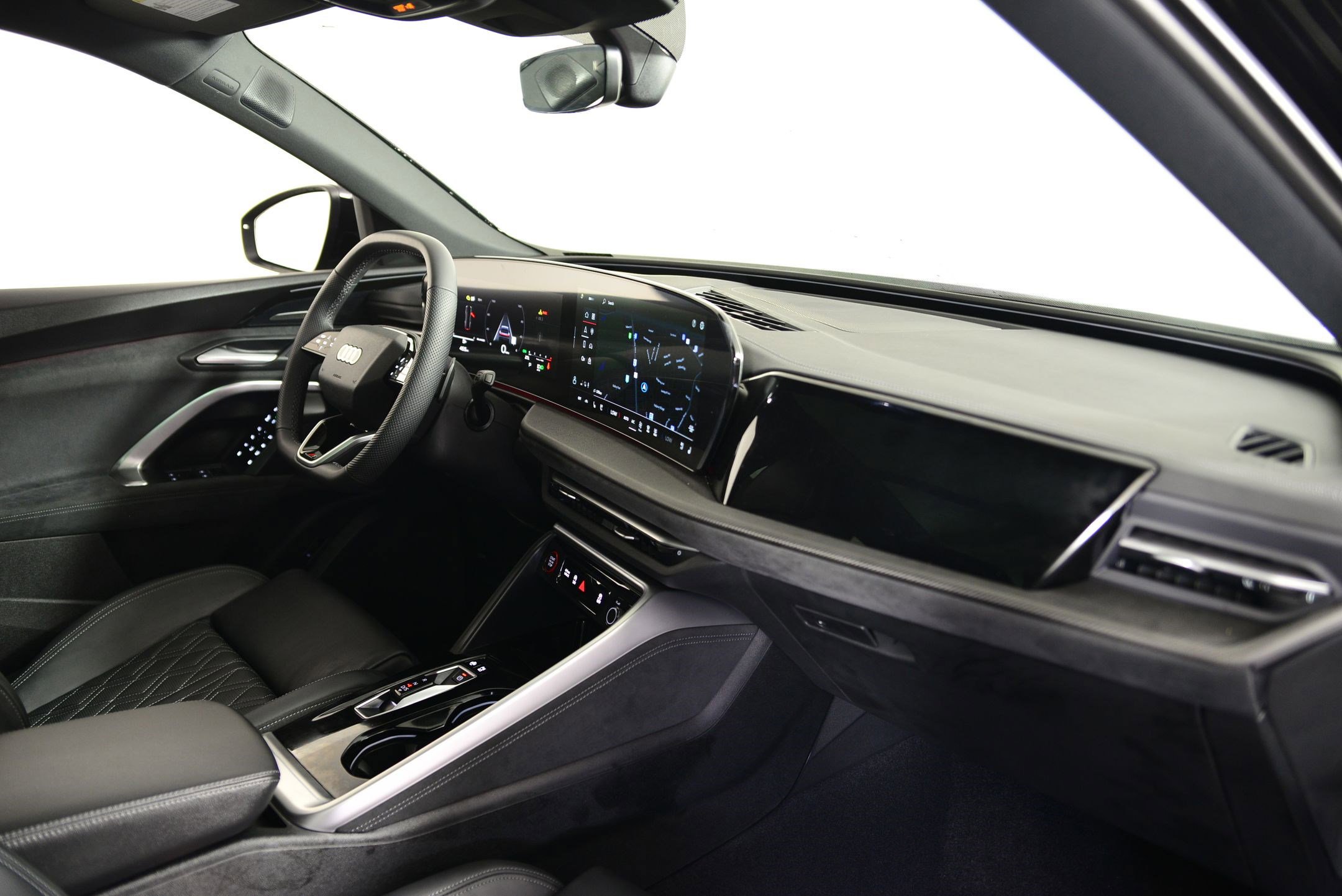 New 2025 Audi SQ5 Premium Plus image 19